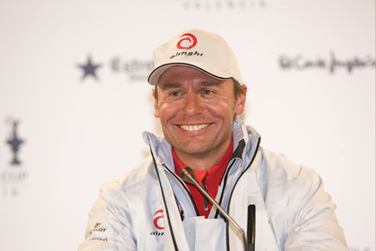 33rd  AMERICA'S CUP Valencia Spain, February 2010 - Defender:  ALINGHI (ALINGHI 5) vs Challenger : BMW Oracle Racing (USA 17)