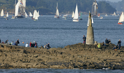 Semaine du Golfe 2015. Parade d'arrivée de la flotte.