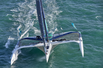 22_39805   © Thierry Martinez.DINARD, FRANCE. 9 Novembre  2022Départ de la 12éme ROUTE DU RHUM, transatlantique course à la voile en solitaire de St Malo(FRA)  à Pointe à Pitre (FRA-Guadeloupe) 3.543 milles nautiques.