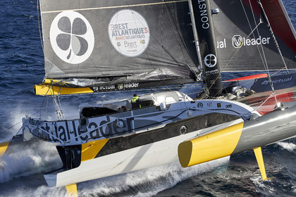 « ULTIM ACTUAL LEADER , Skipper Yves Le Blevec.