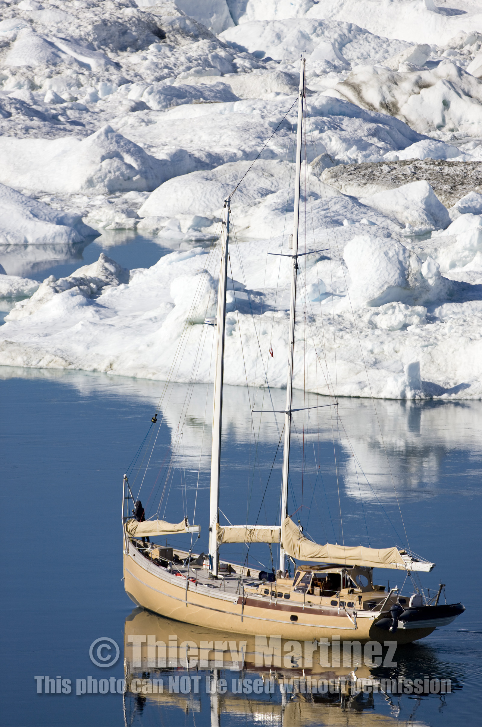 Schooner LA LOUISE sailing on west coast of Greenland.