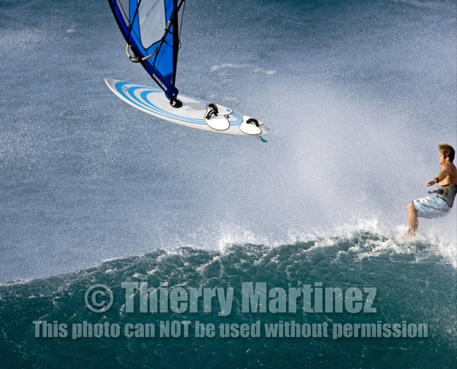 Ho'okipa beach HAWAII - USA . Jan 2007.