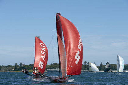 15_018886-Skiff-Sydney