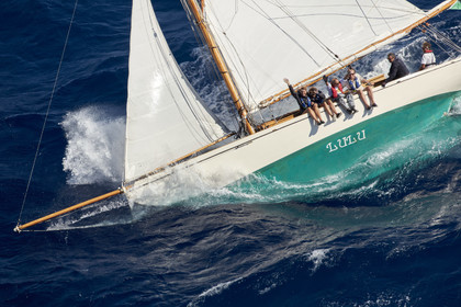 THM-21_23072_VOILES ST TROPEZ DAY 2 HELI