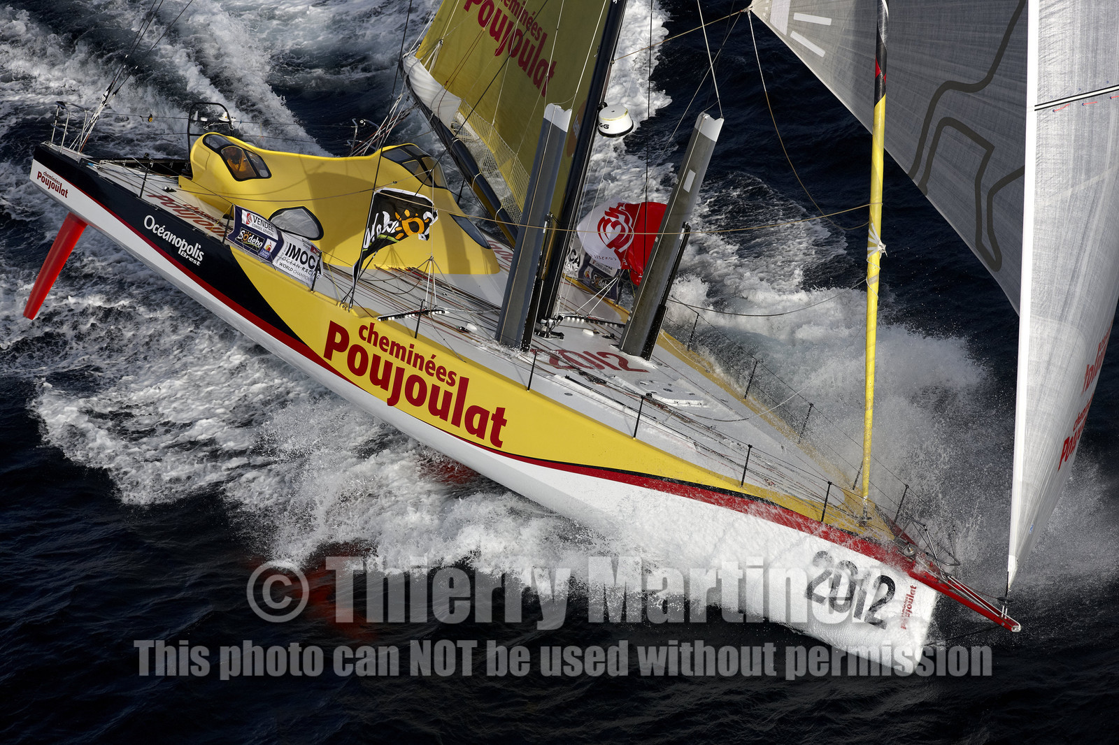 12_20283 CHEMINEES POUJOULAT ( IMOCA 60') , Skipper Bernard Stamm (SUI)