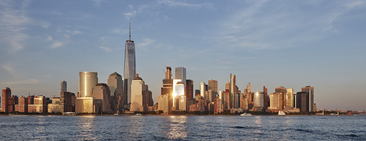 16_16851-NY at sunset