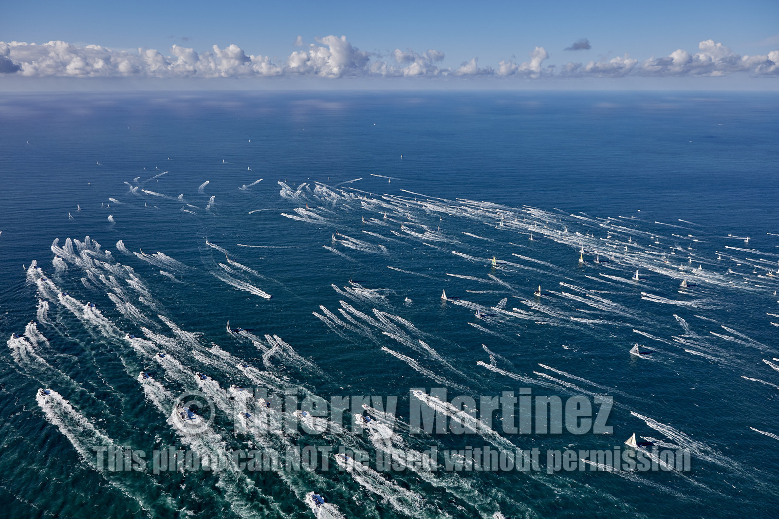 THM-16_80648_VendeeGlobeStart