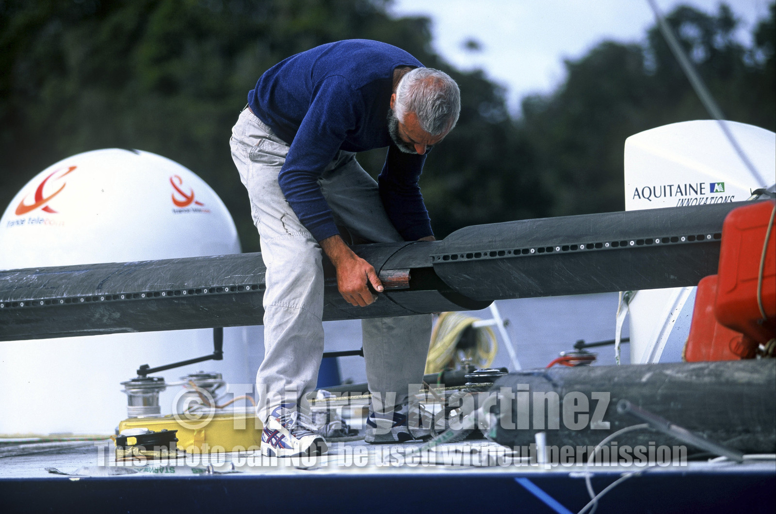 Yves Parlier (FRA) Vendée Globe 2000-01
