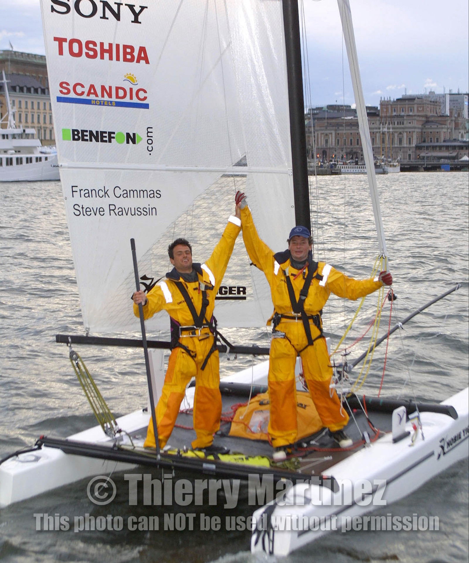 01_0511D-©ThMartinez- Sweden 1st 3rd August 2001. .Archipelago Raid (Catamaran Formula 18).Franck Cammas (FRA) & Steve Ravussin , winners, after the finish line. in Stockholm (SWE)