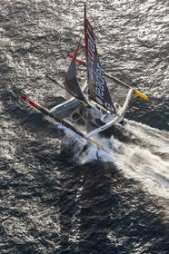 « ULTIM ACTUAL LEADER , Skipper Yves Le Blevec.