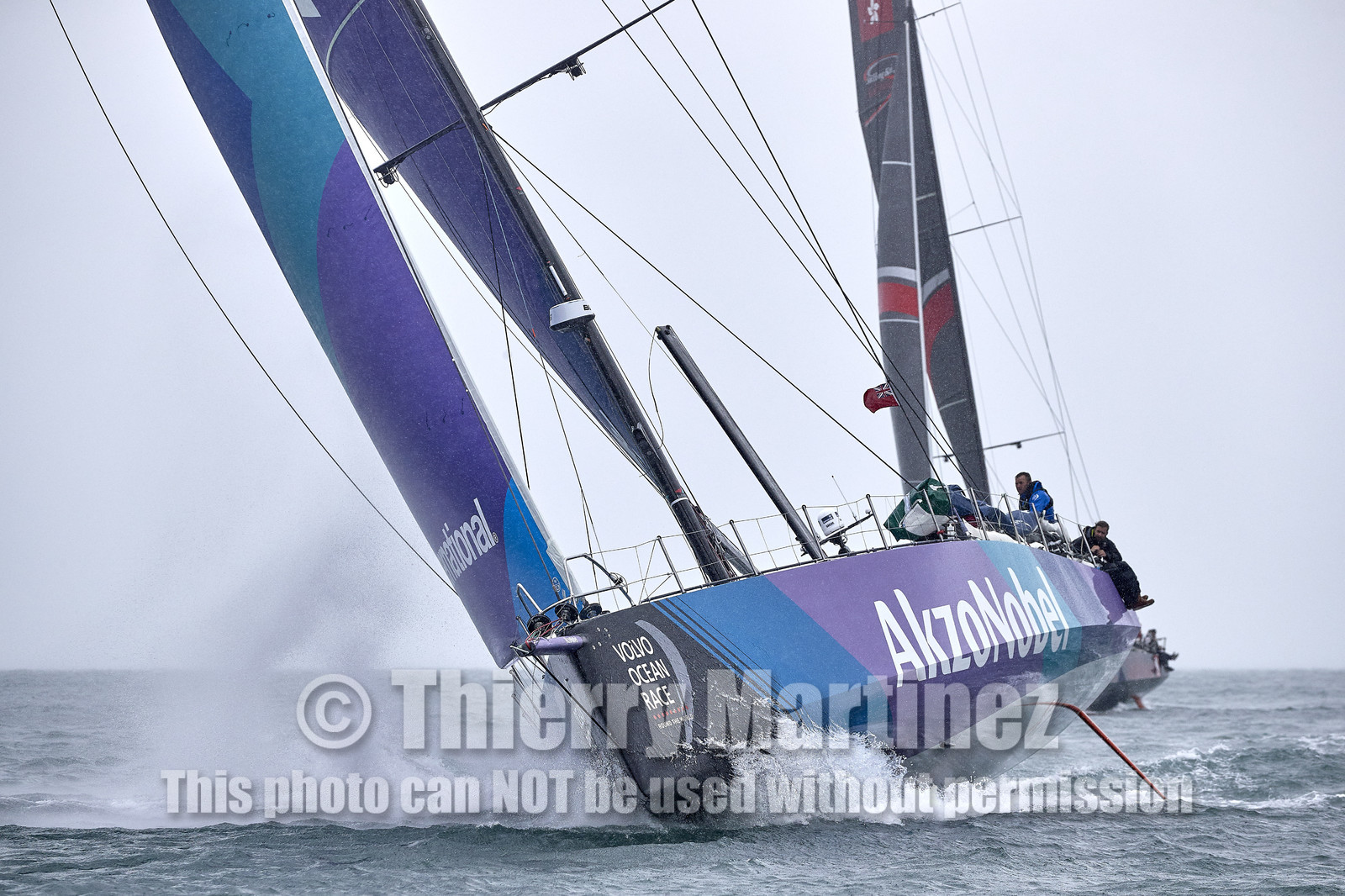 THM-17_062560_team AkzoNobel