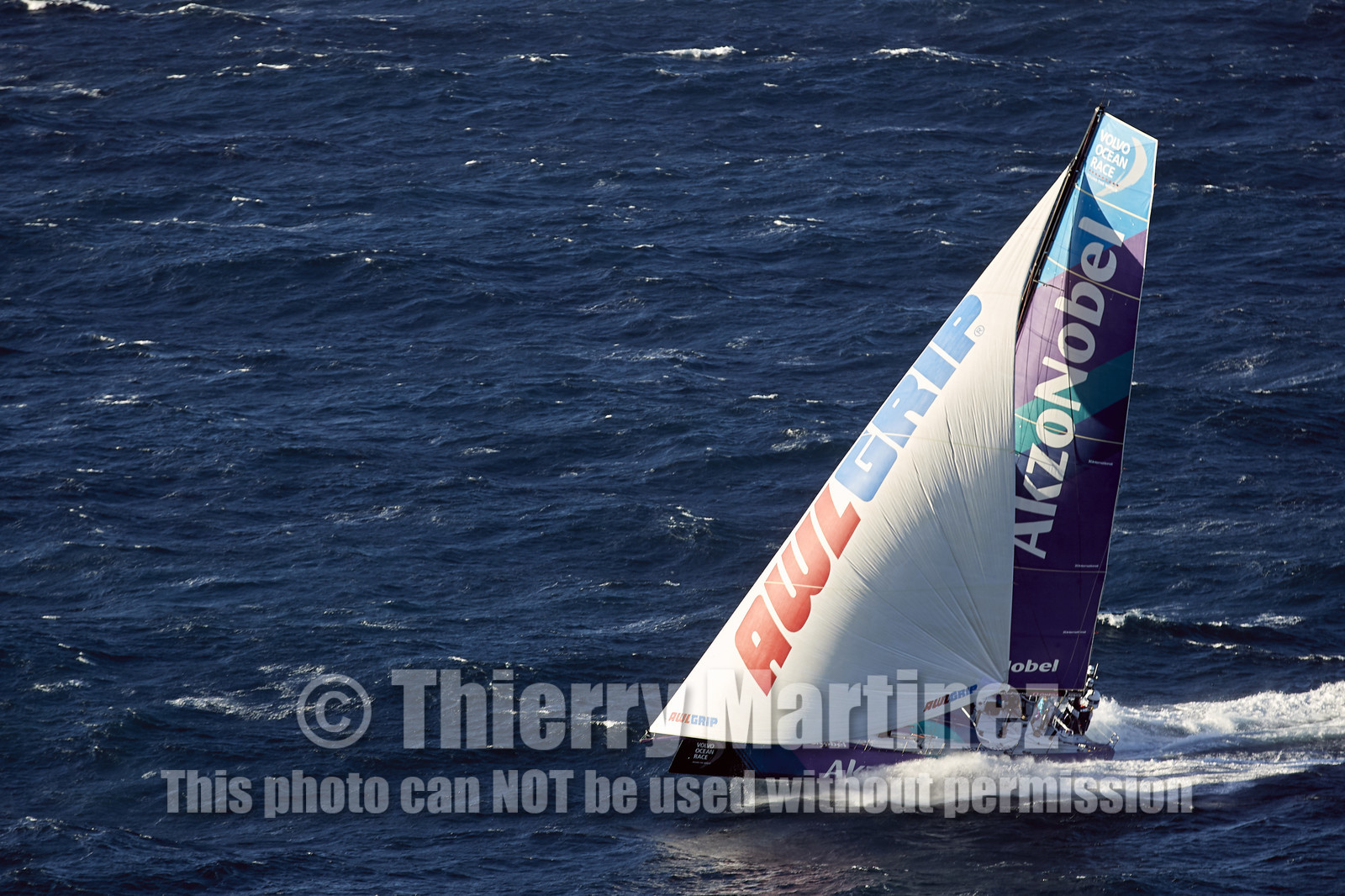 THM-17_107156_VOR-LISBON-LEG2start