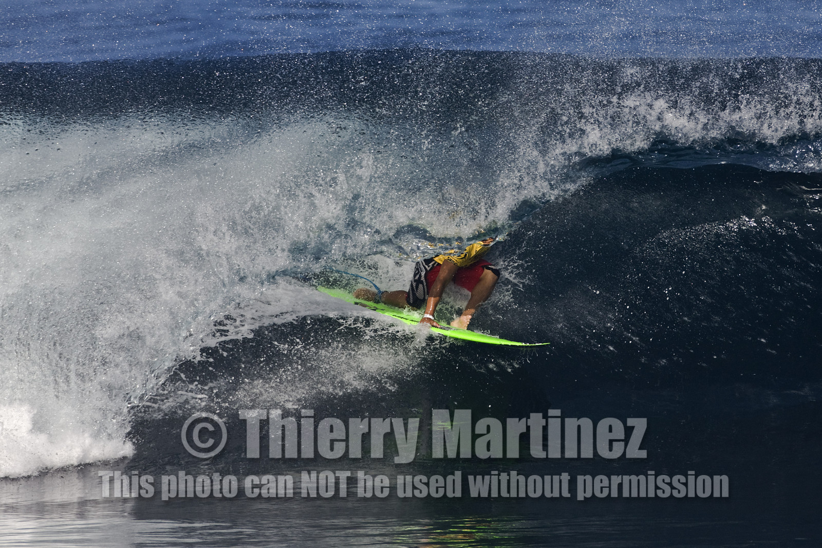 2011 VOLCOM PIPE PRO  ( Surf contest) at Banzai Pipeline Beach, North Shore - Oahu - Hawaii.
