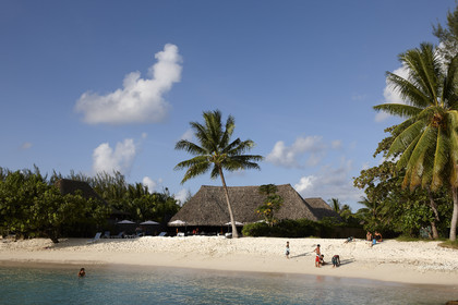 15_023543  ©ThMartinez Sea&Co.  HUAHINE - ILES SOUS LE VENT. POLYNESIE FRANCAISE . 31 January 2015. .Village de FARE.