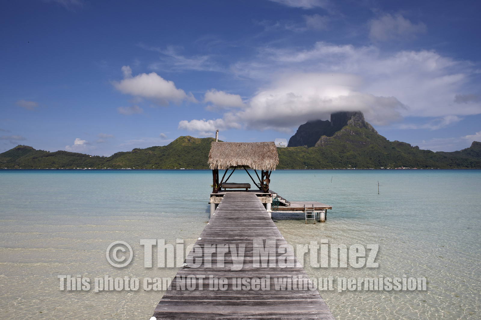 15_025923  ©ThMartinez Sea&Co.  BORA BORA - ILES SOUS LE VENT. POLYNESIE FRANCAISE .  6 Février 2015. . Bora Bora depuis Eden Beach Bora Bora..