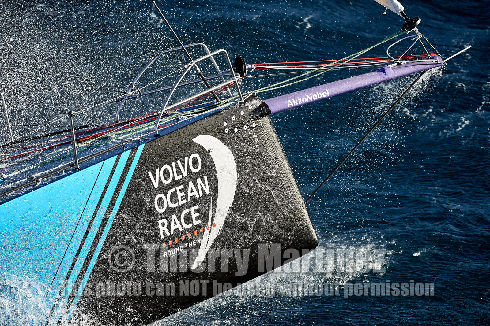 THM-17_108480_VOR-LISBON-LEG2start