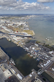 THM_17_041593_THE_BRIDGE