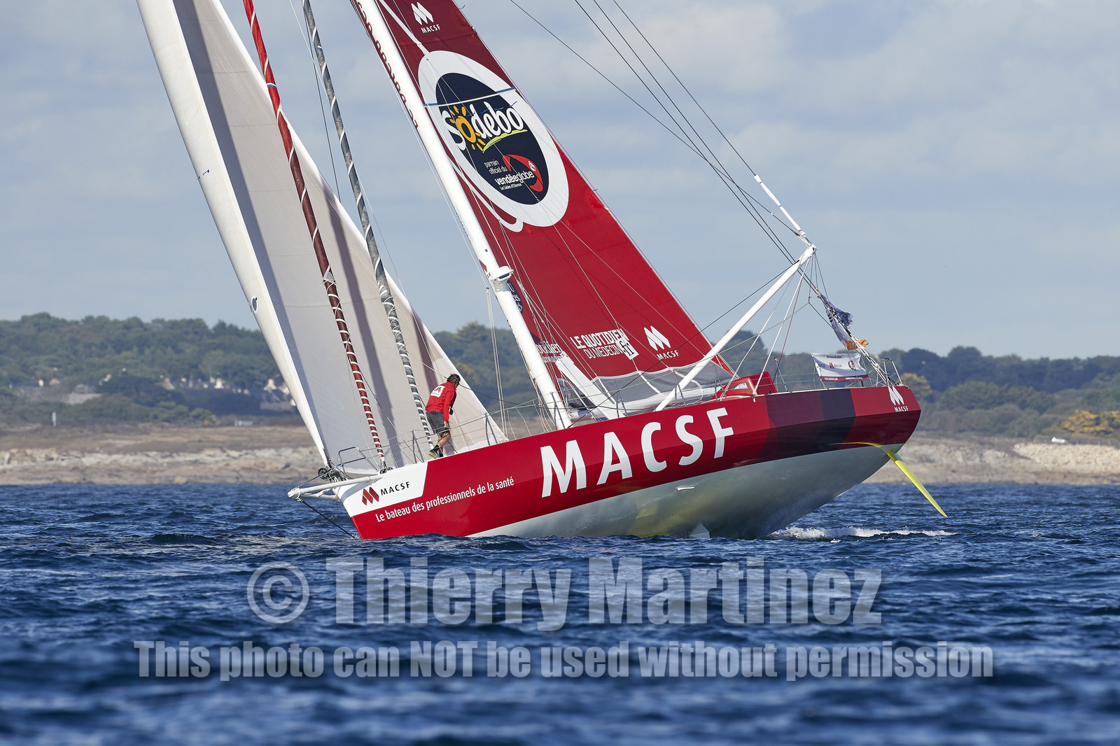 THM-15_63166_AZIMUT2016