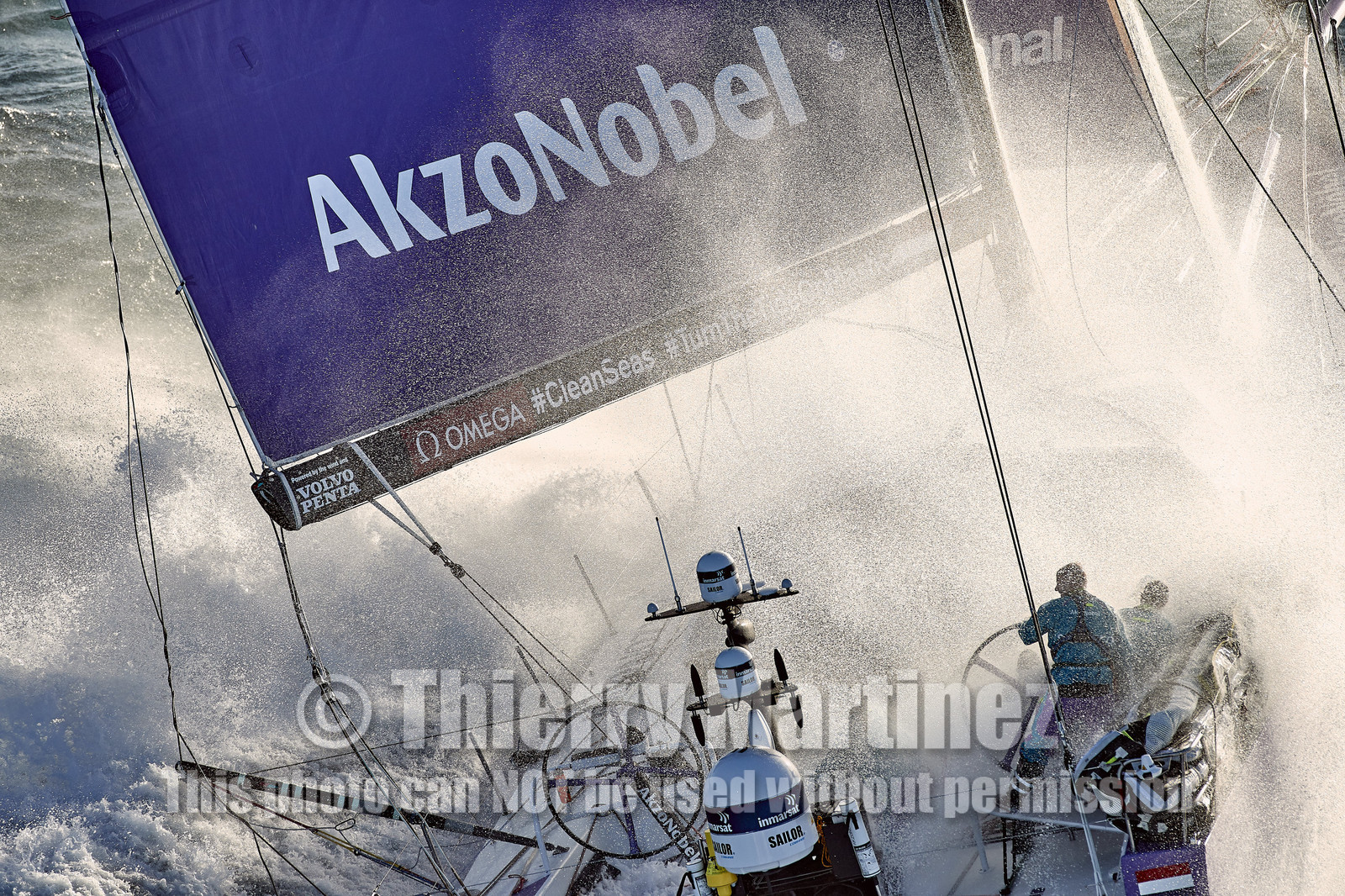 THM-17_108731_VOR-LISBON-LEG2start