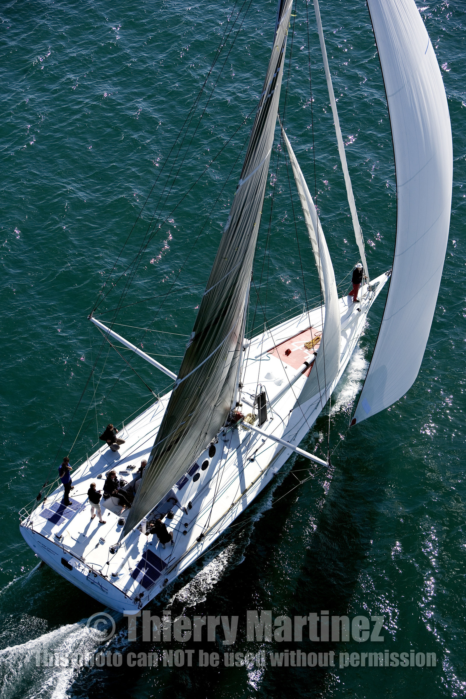 ROUND THE ISLAND RACE, ISLE OF WIGHT-UK . 3  June 2006.