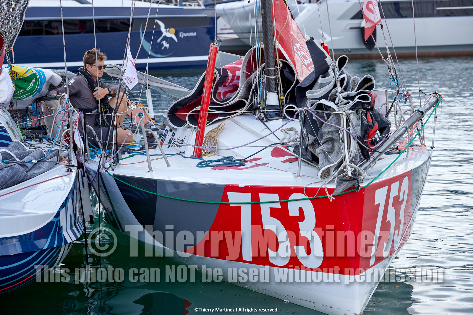23_21770   © Thierry Martinez. LES SABLES D'OLONNE, 85 - FRANCE 25 septembre 2023.Départ MINI TRANSAT 2023. Départ du Dimanche 24 septembre retardé au Lundi 25 Sept .Les Sables d’Olonne (FRA)    Santa Cruz de la Palma ( Canaries)    St François ( Guadeloupe): 4050 NM.