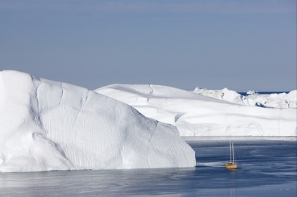 Schooner LA LOUISE sailing on west coast of Greenland.
