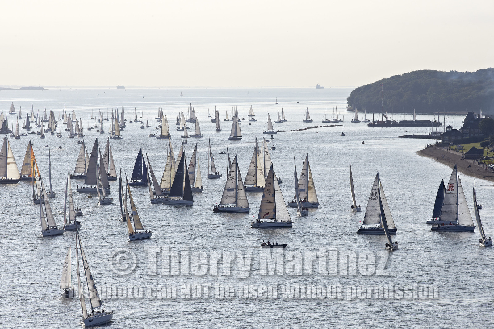 2014 JP Morgan Asset Management Round the Island Race .
