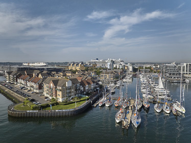 23_17828   © Thierry Martinez   Studio Borlenghi.SOUTHAMPTON,  - UK 9 septembre 2023.OCEAN GLOBE RACE 2023.Start Leg 1 Sunday 10th Sept 2023: Southampton ( UK)   Cape Town ( South Africa) - 6650NM.