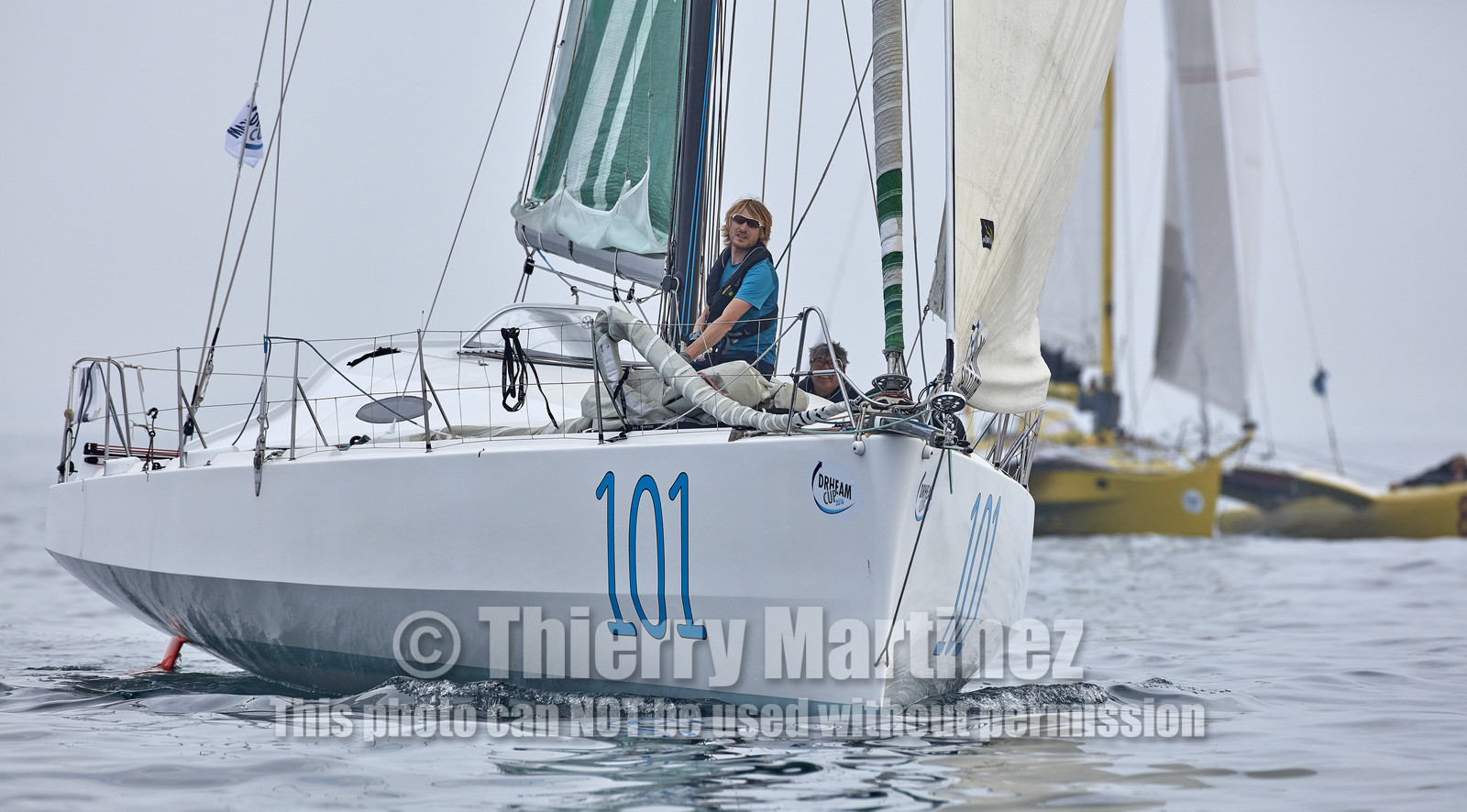 16_48453-DREAHM CUP 2016