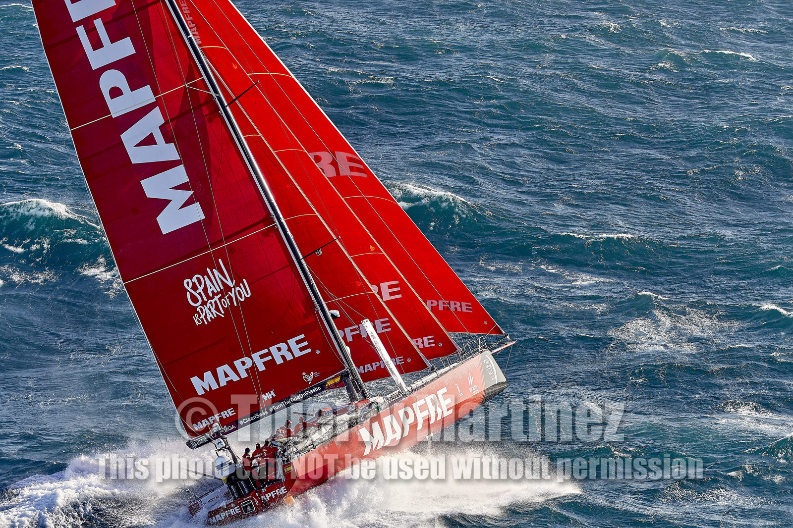 THM-17_106625_VOR-LISBON-LEG2start