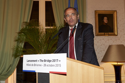 THM-15_89081_The Bridge