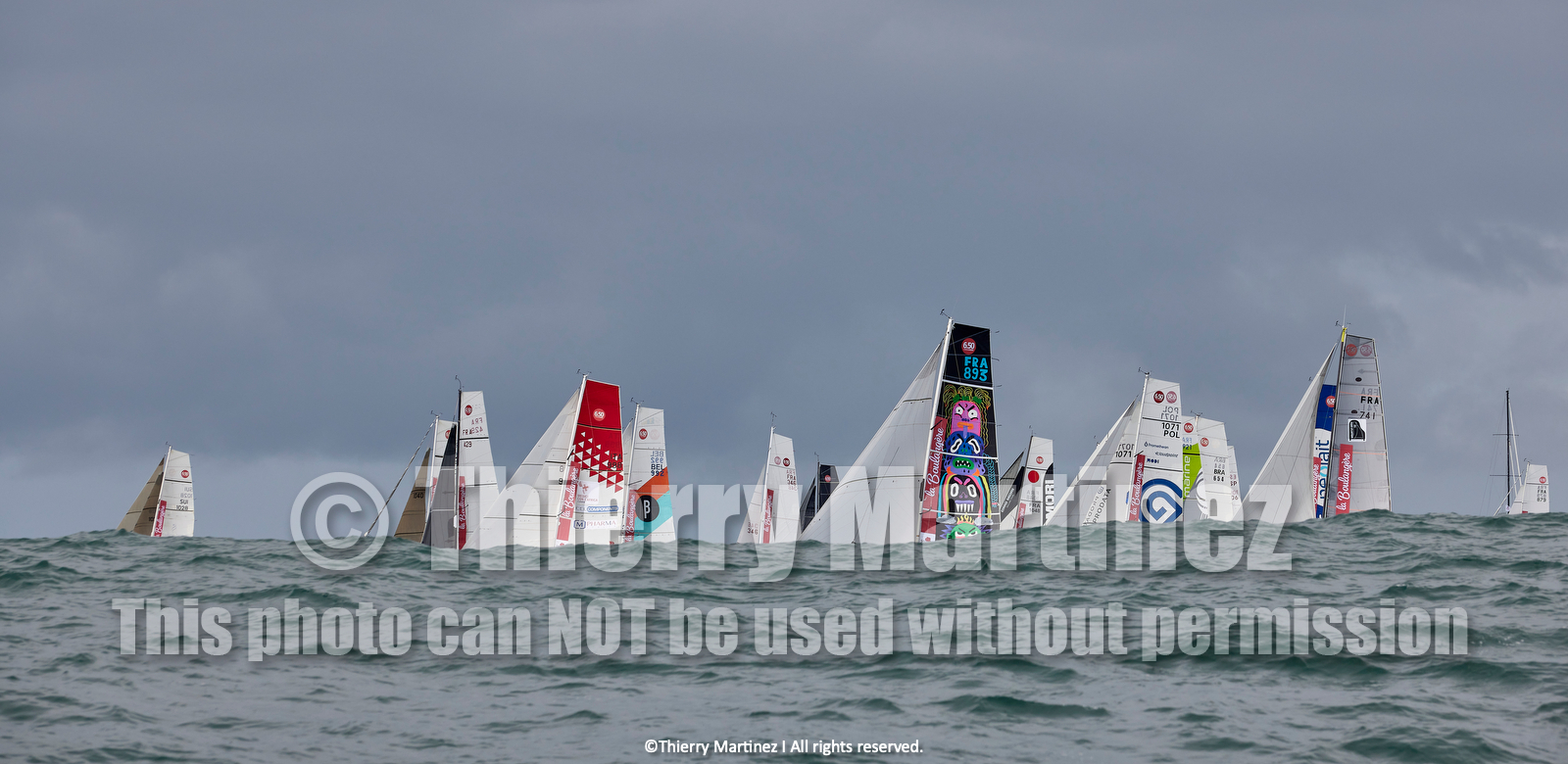 23_21837   © Thierry Martinez. LES SABLES D'OLONNE, 85 - FRANCE 25 septembre 2023.Départ MINI TRANSAT 2023. Départ du Dimanche 24 septembre retardé au Lundi 25 Sept .Les Sables d’Olonne (FRA)    Santa Cruz de la Palma ( Canaries)    St François ( Guadeloupe): 4050 NM.