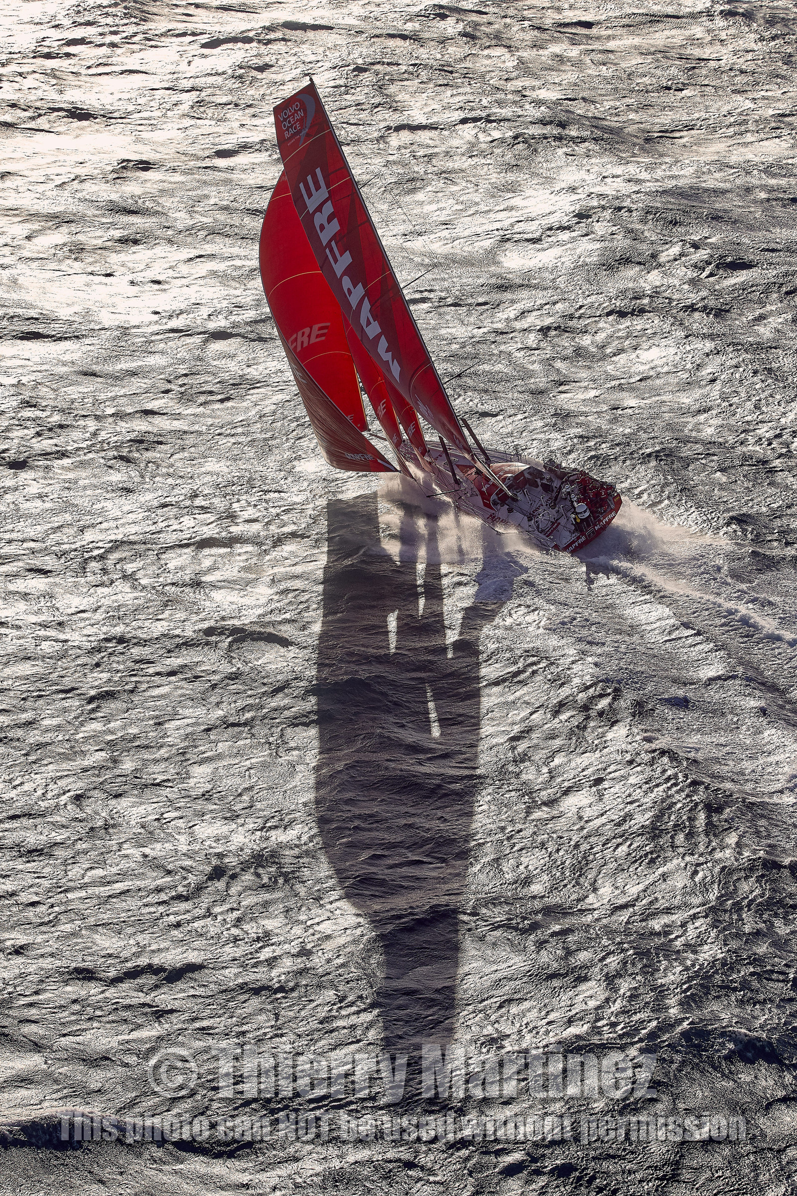 THM-17_106990_VOR-LISBON-LEG2start