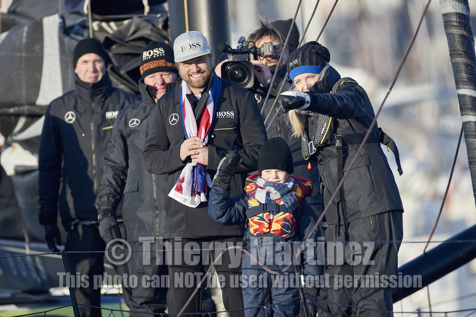 THM-17_003320_VendeeGlobeFinish-2