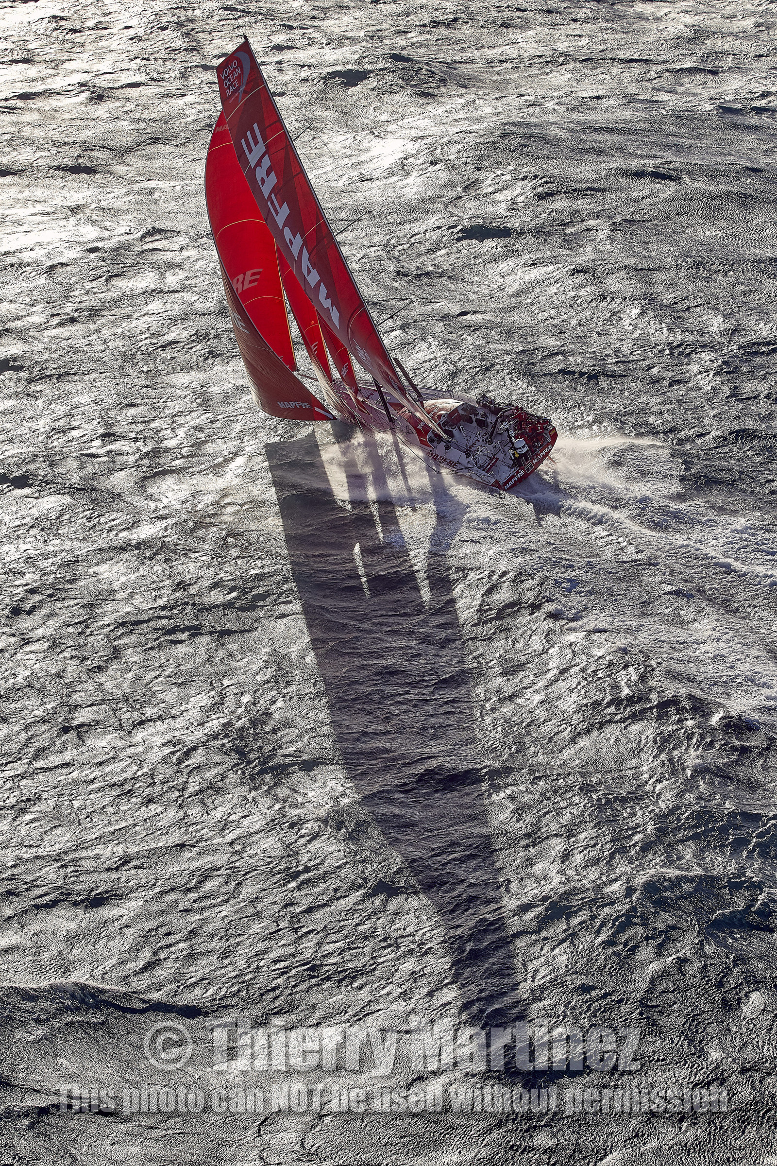 THM-17_106987_VOR-LISBON-LEG2start