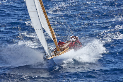 THM-21_22974_VOILES ST TROPEZ DAY 2 HELI