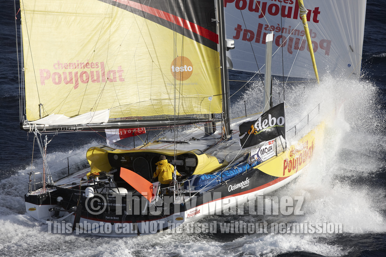 12_20539 CHEMINEES POUJOULAT ( IMOCA 60') , Skipper Bernard Stamm (SUI)