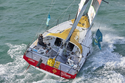 22_38910   © Thierry Martinez.DINARD, FRANCE. 9 Novembre  2022Départ de la 12éme ROUTE DU RHUM, transatlantique course à la voile en solitaire de St Malo(FRA)  à Pointe à Pitre (FRA-Guadeloupe) 3.543 milles nautiques.
