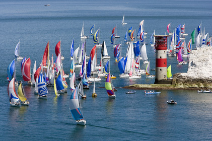 ROUND THE ISLAND RACE, ISLE OF WIGHT-UK . 3  June 2006.