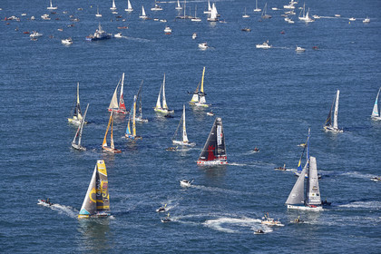 THM-16_81991_VendeeGlobeStart