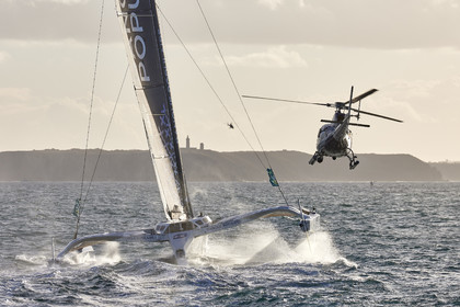 22_40008   © Thierry Martinez.DINARD, FRANCE. 9 Novembre  2022Départ de la 12éme ROUTE DU RHUM, transatlantique course à la voile en solitaire de St Malo(FRA)  à Pointe à Pitre (FRA-Guadeloupe) 3.543 milles nautiques.