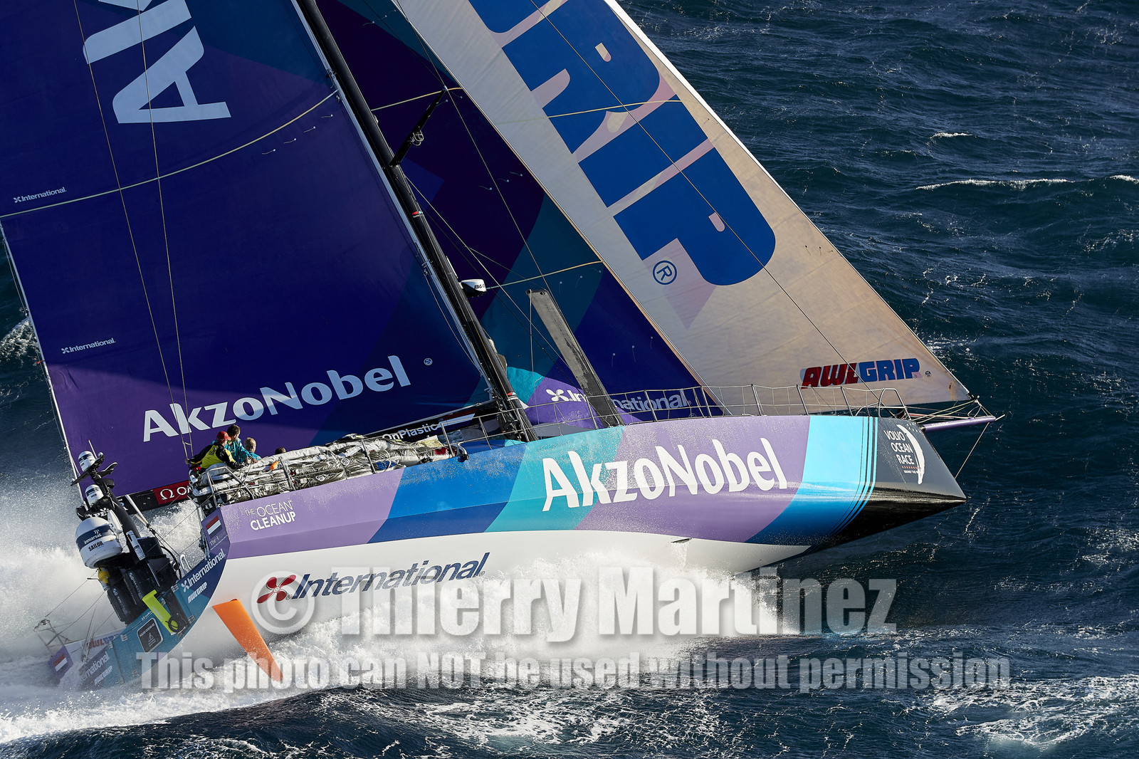 THM-17_104907_VOR-LISBON-LEG2start