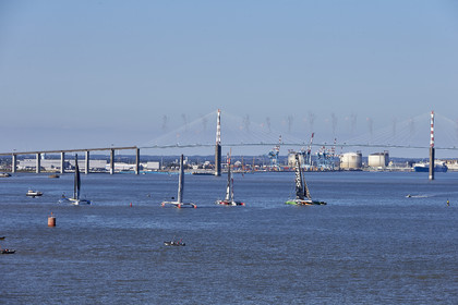 THM_17_044731_THE_BRIDGE-Start