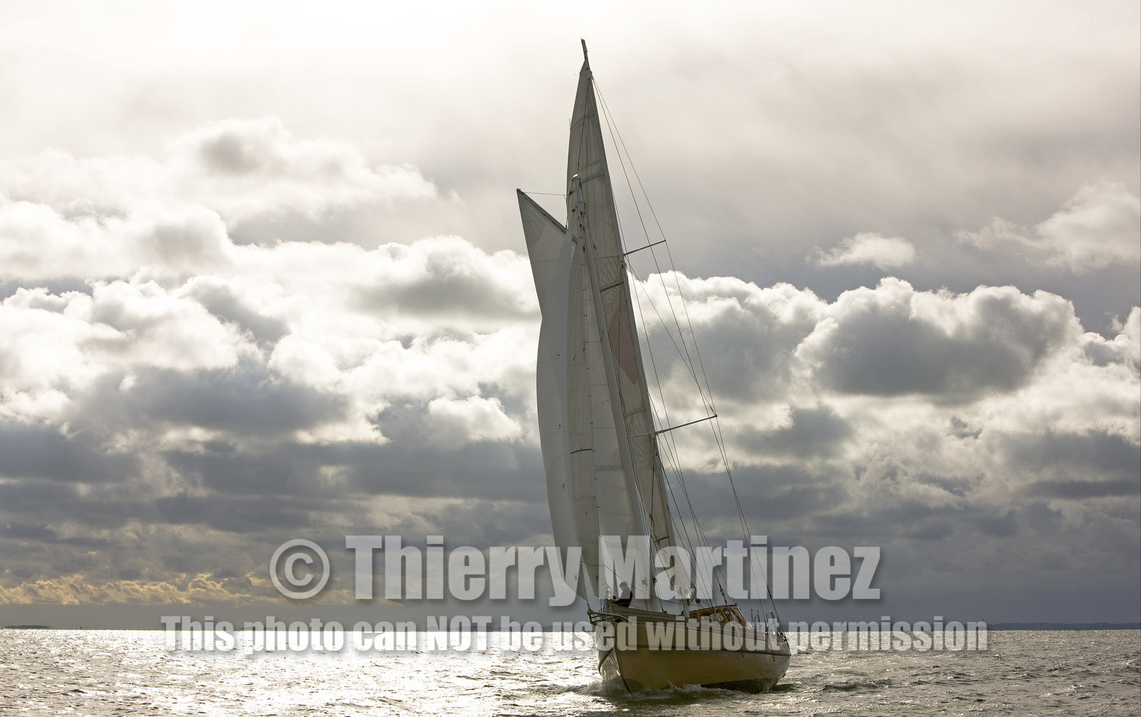 LA LOUISE new schooner  of Thierry Dubois (FRA) Sailing in Golfe du Morbihan (FRA)