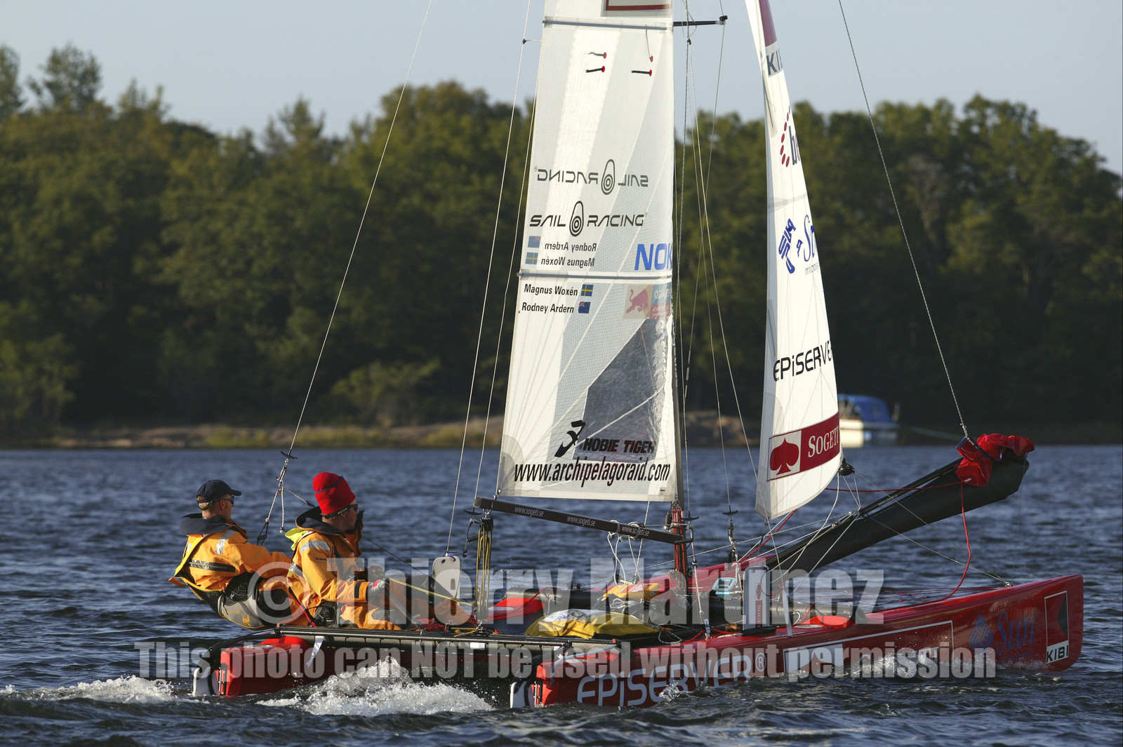 03_3104D © Th.Martinez,STOCKHOLM ARCHIPELAGO SWEDEN, 9 07 03-Archipelago Raid (2003)  Day 3..TEAM SOGETI , Magnus Woxen (SWE) & Anders Ardren (NZL)