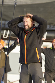 Single-handed sailing round the world record .