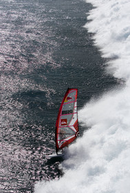 Ho'okipa beach HAWAII - USA . Jan 2007.