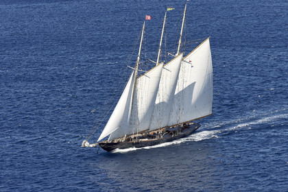 THM-21_23209_VOILES ST TROPEZ DAY 2 HELI