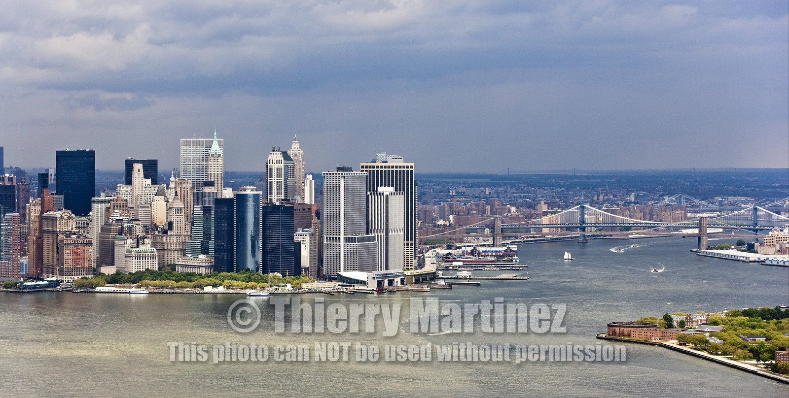 AERIAL VIEW OF NEW YORK CITY (NEW YORK-USA)