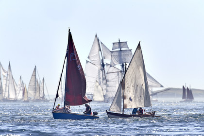 THM-19_17780-SEMAINE du Golfe PARADE